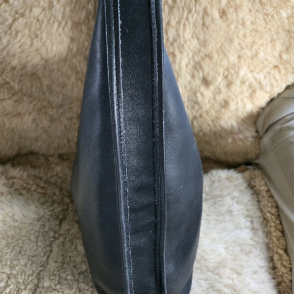 Vintage X-Large Coach Ergo 9026 In Black, Kind Of Rare - Picture 6 of 14